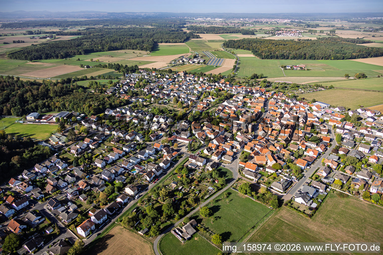 Langstadt von Nordosten in Babenhausen im Bundesland Hessen, Deutschland