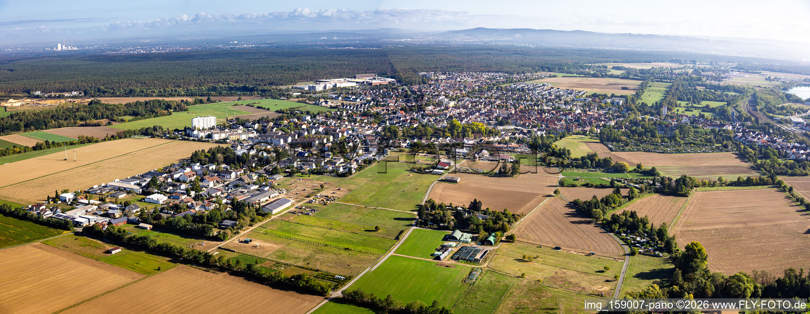 Ortspanoraqma aus Westen in Babenhausen im Bundesland Hessen, Deutschland
