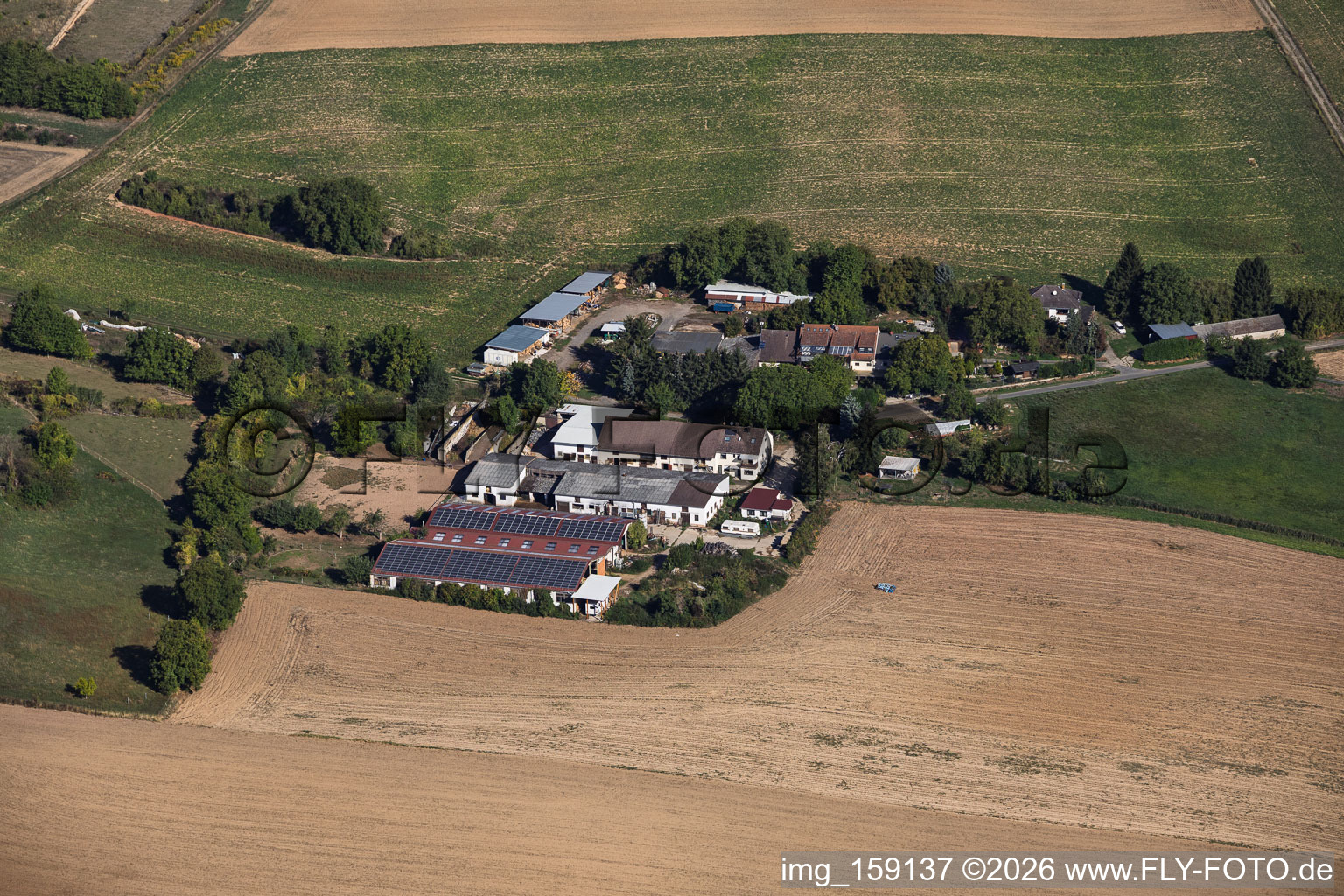Aussiedlerhof Roth im Ortsteil Radheim in Schaafheim im Bundesland Hessen, Deutschland