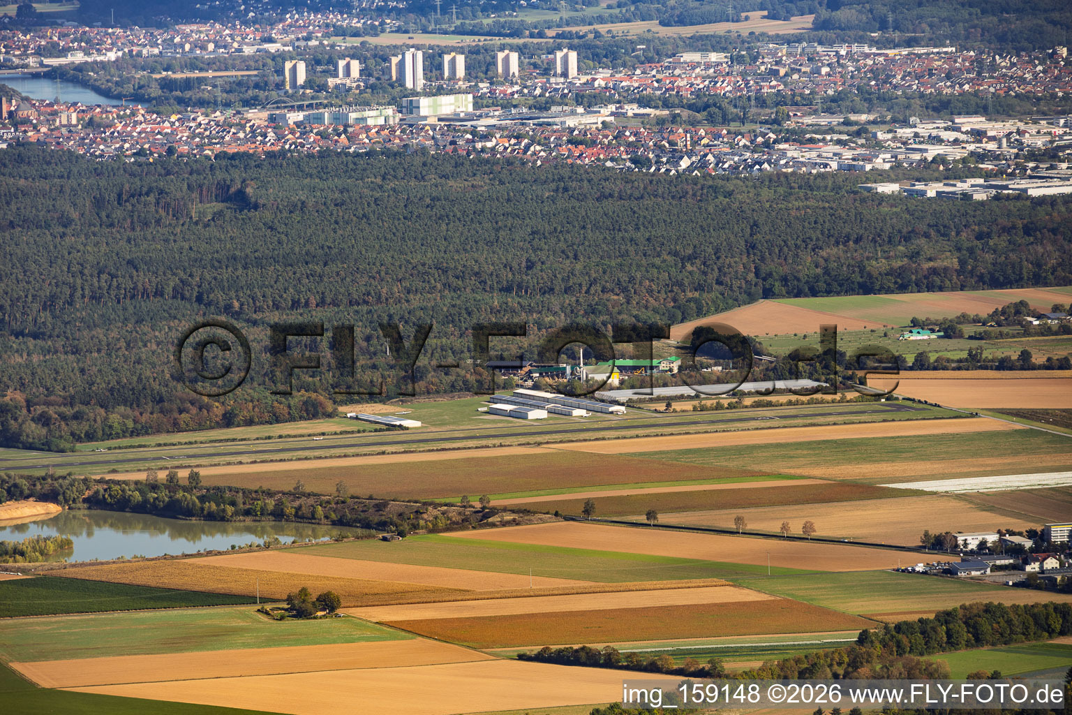 Flugplatz Aschaffenburg - EDFC in Großostheim im Bundesland Bayern, Deutschland