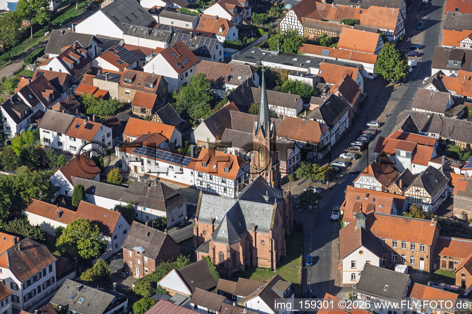 Evangelische Kirche Langstadt in Babenhausen im Bundesland Hessen, Deutschland