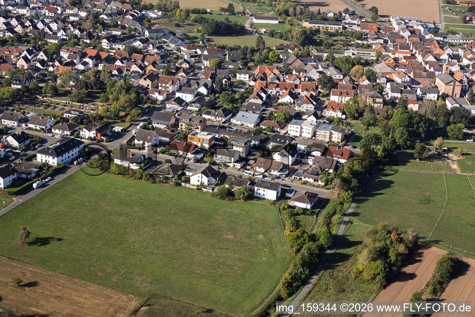 Landrat-Pfeifer-Straße im Ortsteil Sickenhofen in Babenhausen im Bundesland Hessen, Deutschland