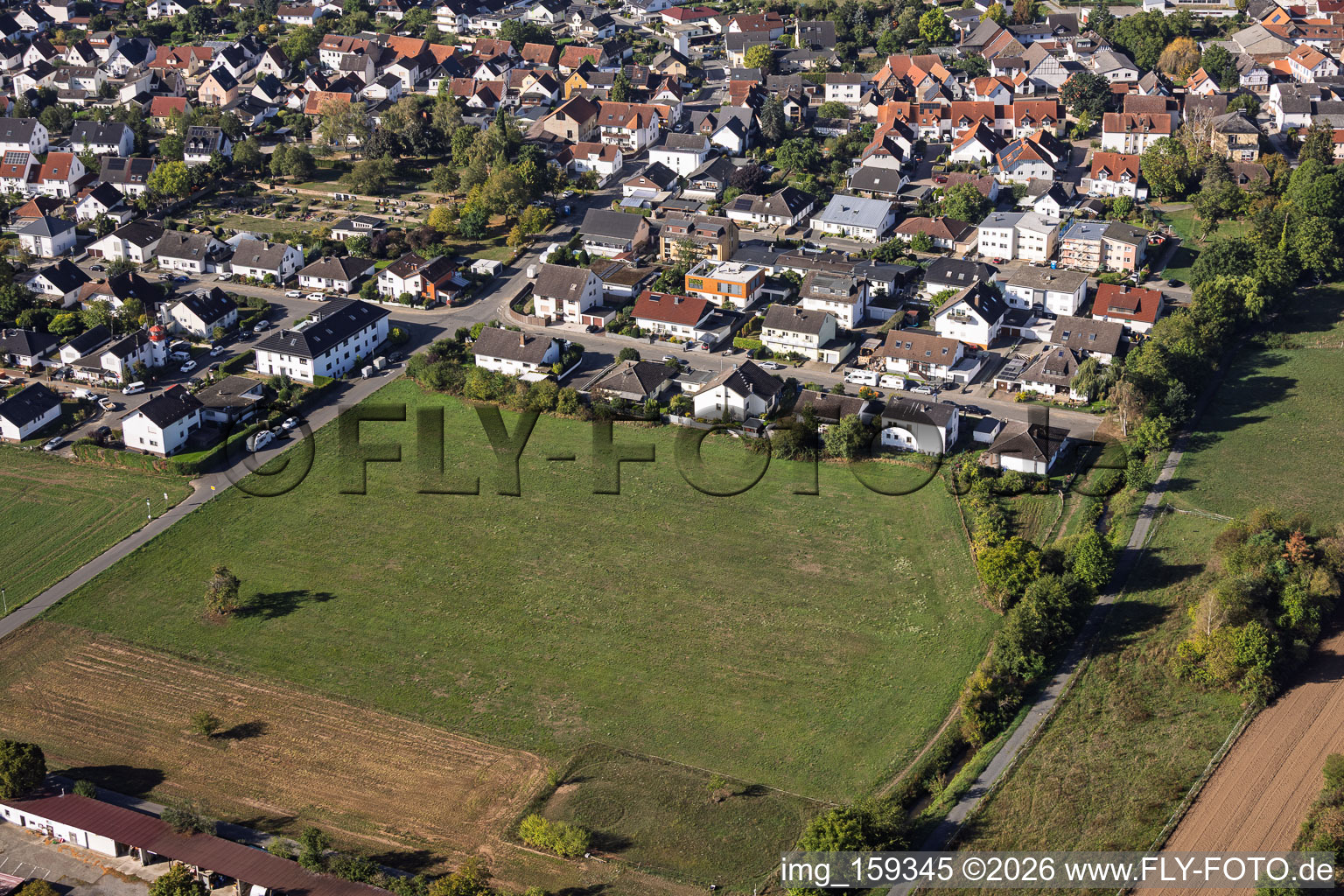 Landrat-Pfeifer-Straße im Ortsteil Sickenhofen in Babenhausen im Bundesland Hessen, Deutschland