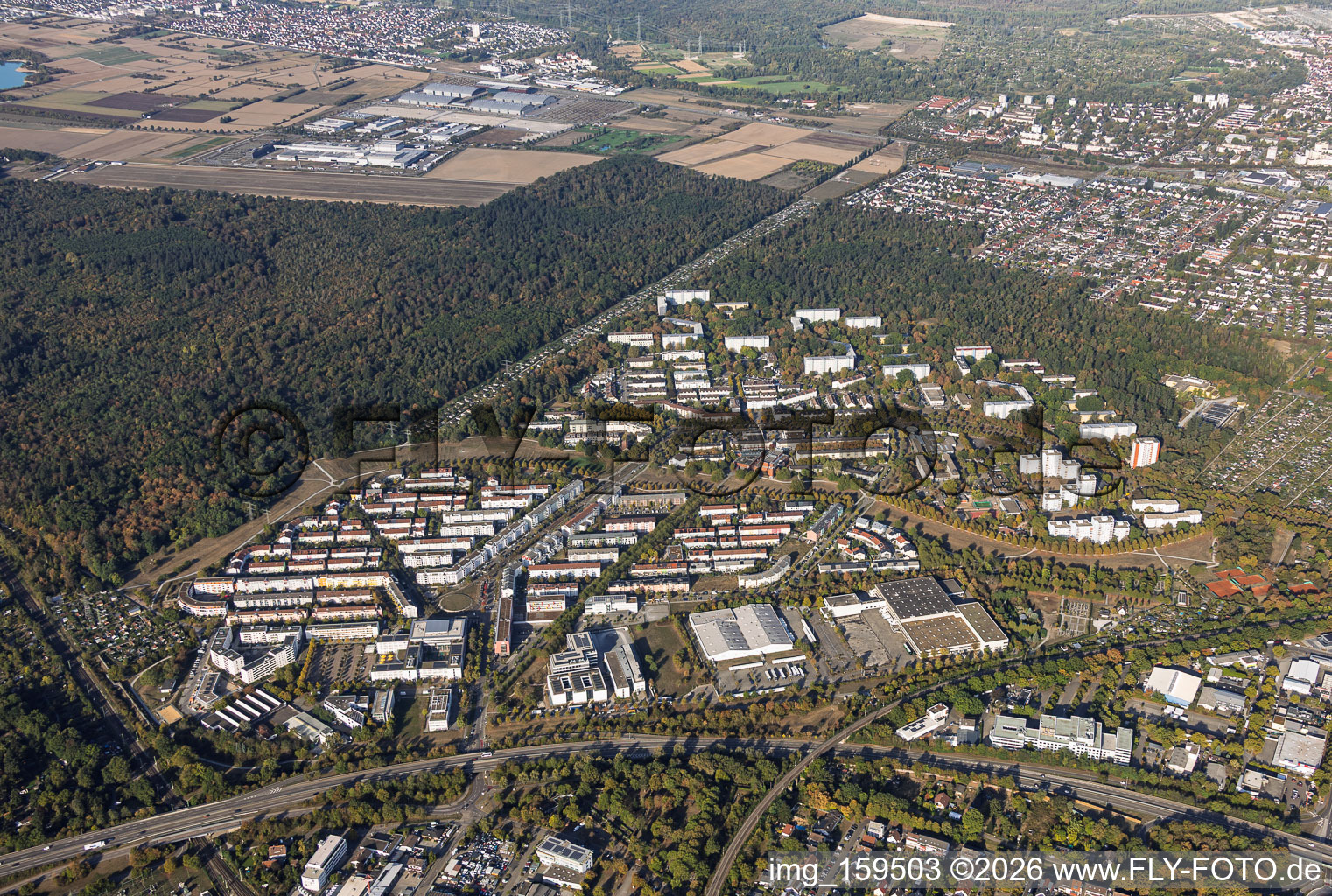 Oberreut von Osten in Karlsruhe im Bundesland Baden-Württemberg, Deutschland