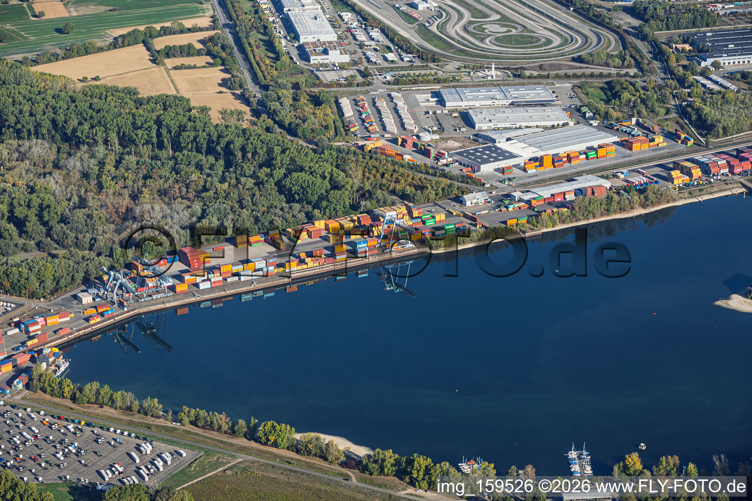 Gate Contargo Wörth am Rhein am Landeshafen im Ortsteil Maximiliansau im Bundesland Rheinland-Pfalz, Deutschland