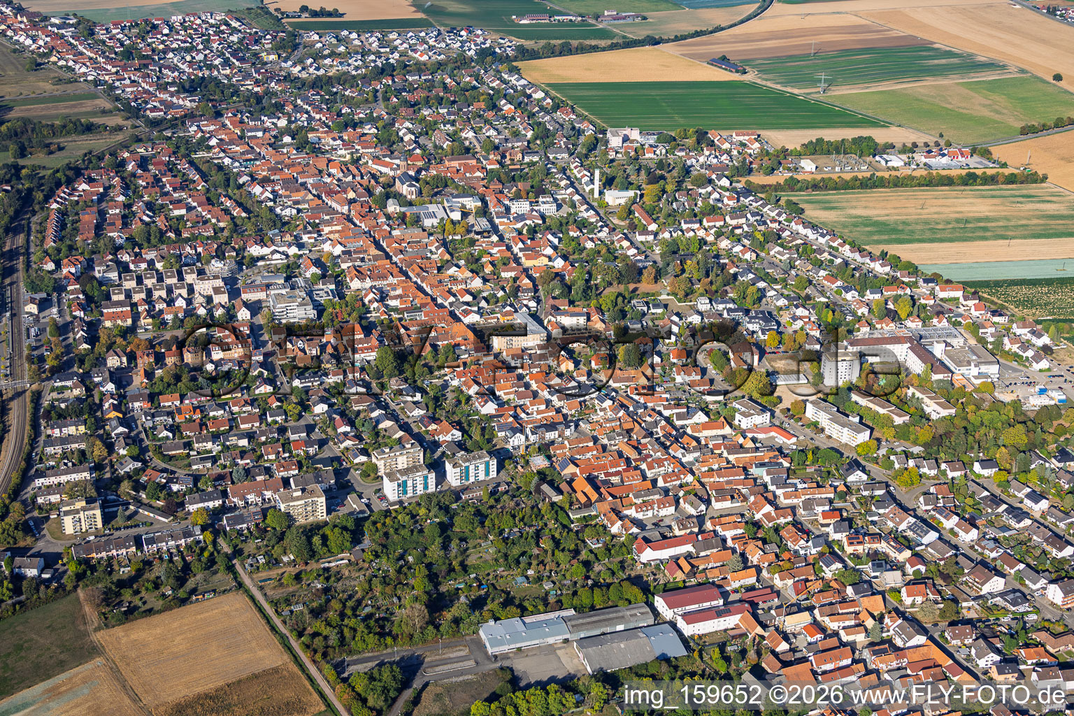 Stadtansicht aus Osten in Kandel im Bundesland Rheinland-Pfalz, Deutschland