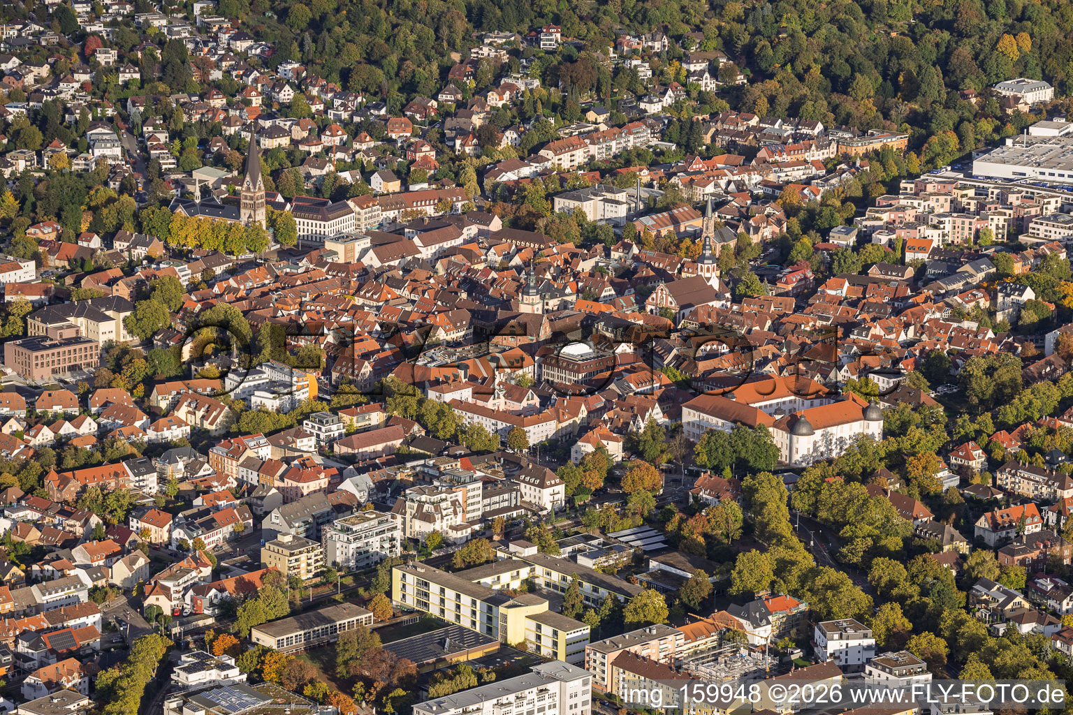 Altstadt am Abend aus Südwesten in Ettlingen im Bundesland Baden-Württemberg, Deutschland