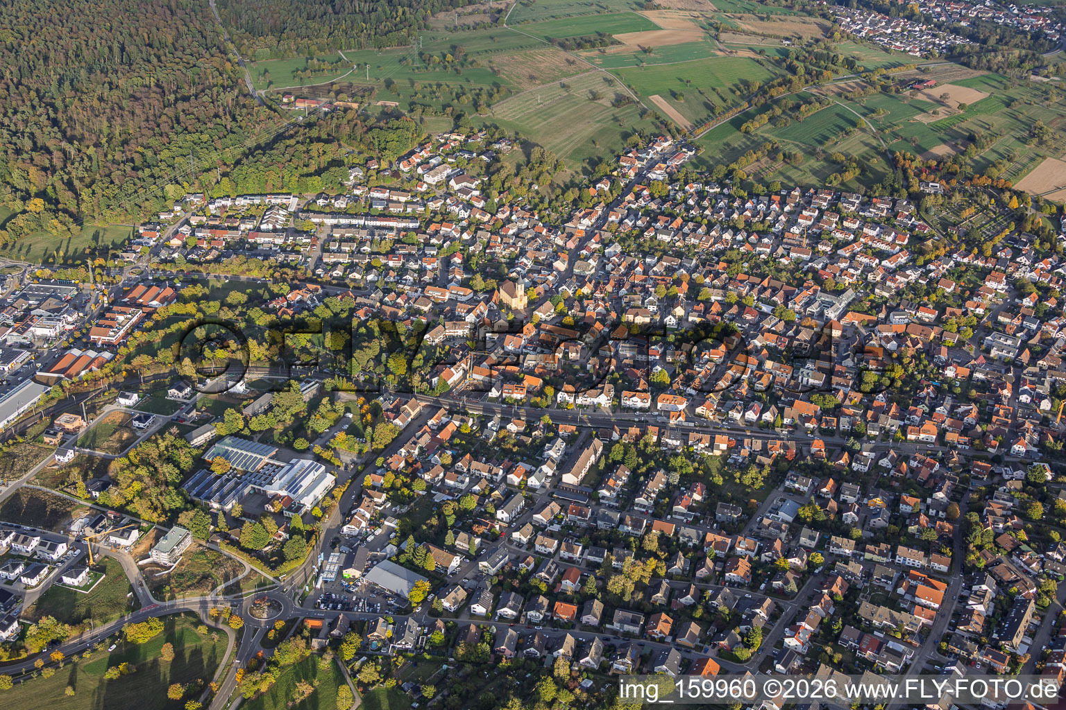Langensteinbach aus Westen in Karlsbad im Bundesland Baden-Württemberg, Deutschland