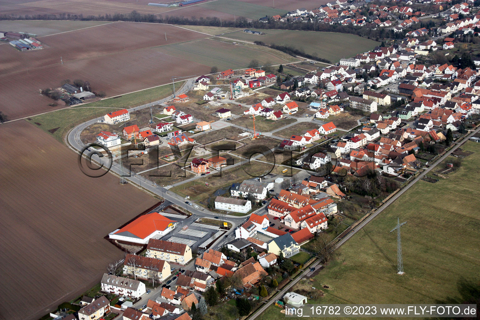 Kandel, Neubaugebiet Am Höhenweg im Bundesland Rheinland-Pfalz, Deutschland von oben gesehen