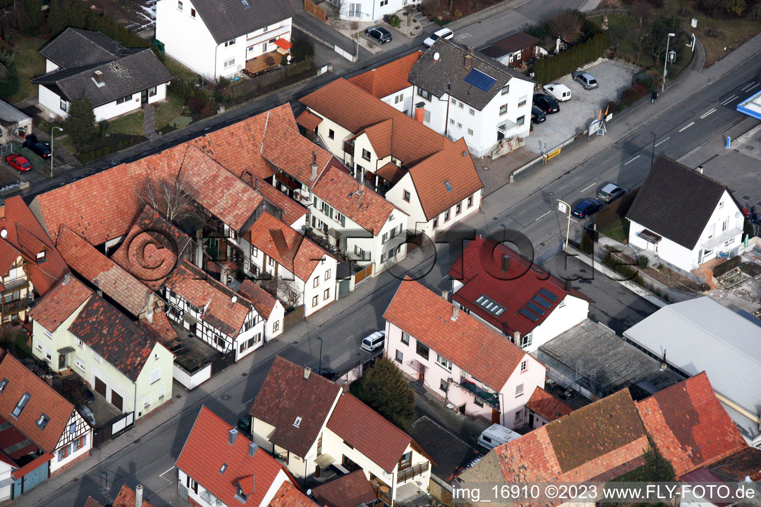 Kandel, Rheinstr im Bundesland Rheinland-Pfalz, Deutschland aus der Drohnenperspektive