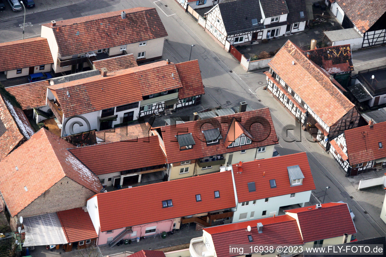 Kandel, Rheinstr im Bundesland Rheinland-Pfalz, Deutschland von der Drohne aus gesehen