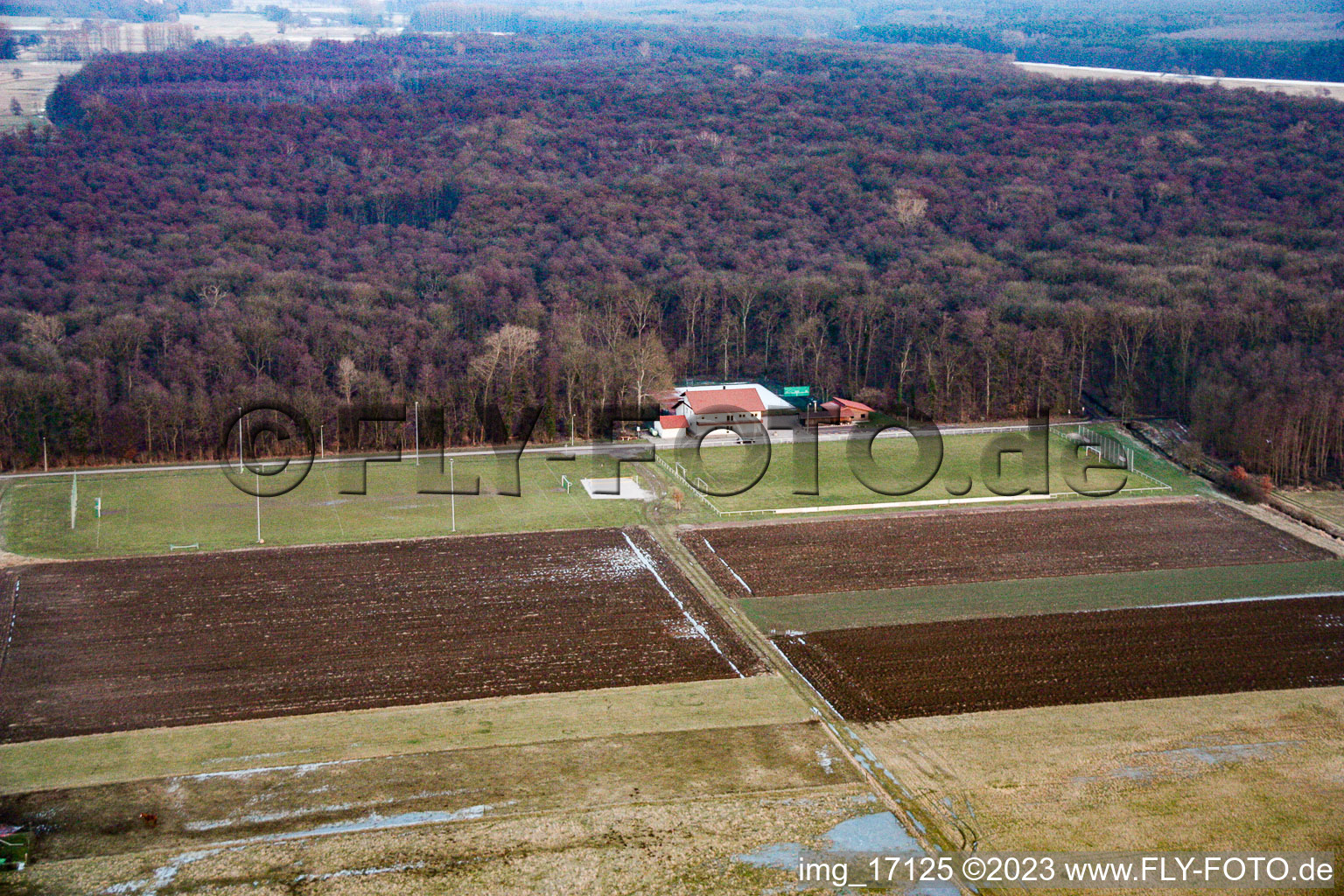 Luftbild von Freckenfeld, Sportplätze im Bundesland Rheinland-Pfalz, Deutschland