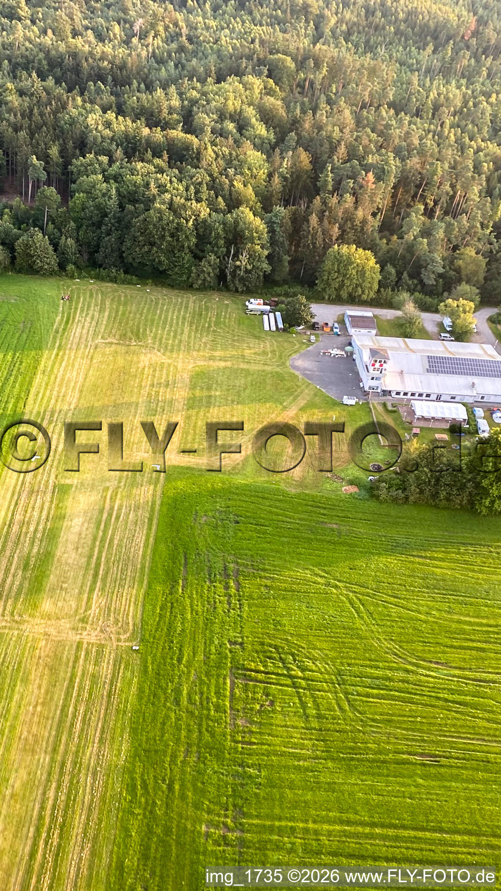 Segelfluggelände Vielbrunn des Flugsportclub Mümlingtal in Michelstadt im Bundesland Hessen, Deutschland