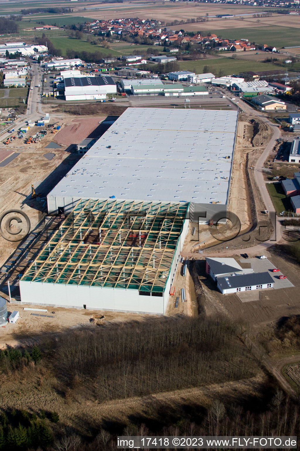 Baustelle Zufall Logistik-Center im Ortsteil Minderslachen in Kandel im Bundesland Rheinland-Pfalz, Deutschland
