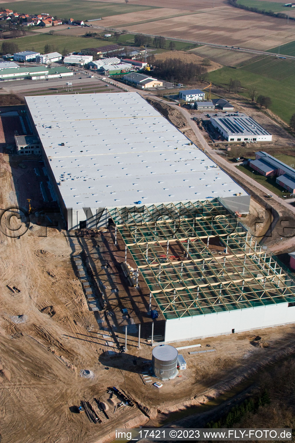Luftbild von Baustelle Zufall Logistik-Center im Ortsteil Minderslachen in Kandel im Bundesland Rheinland-Pfalz, Deutschland