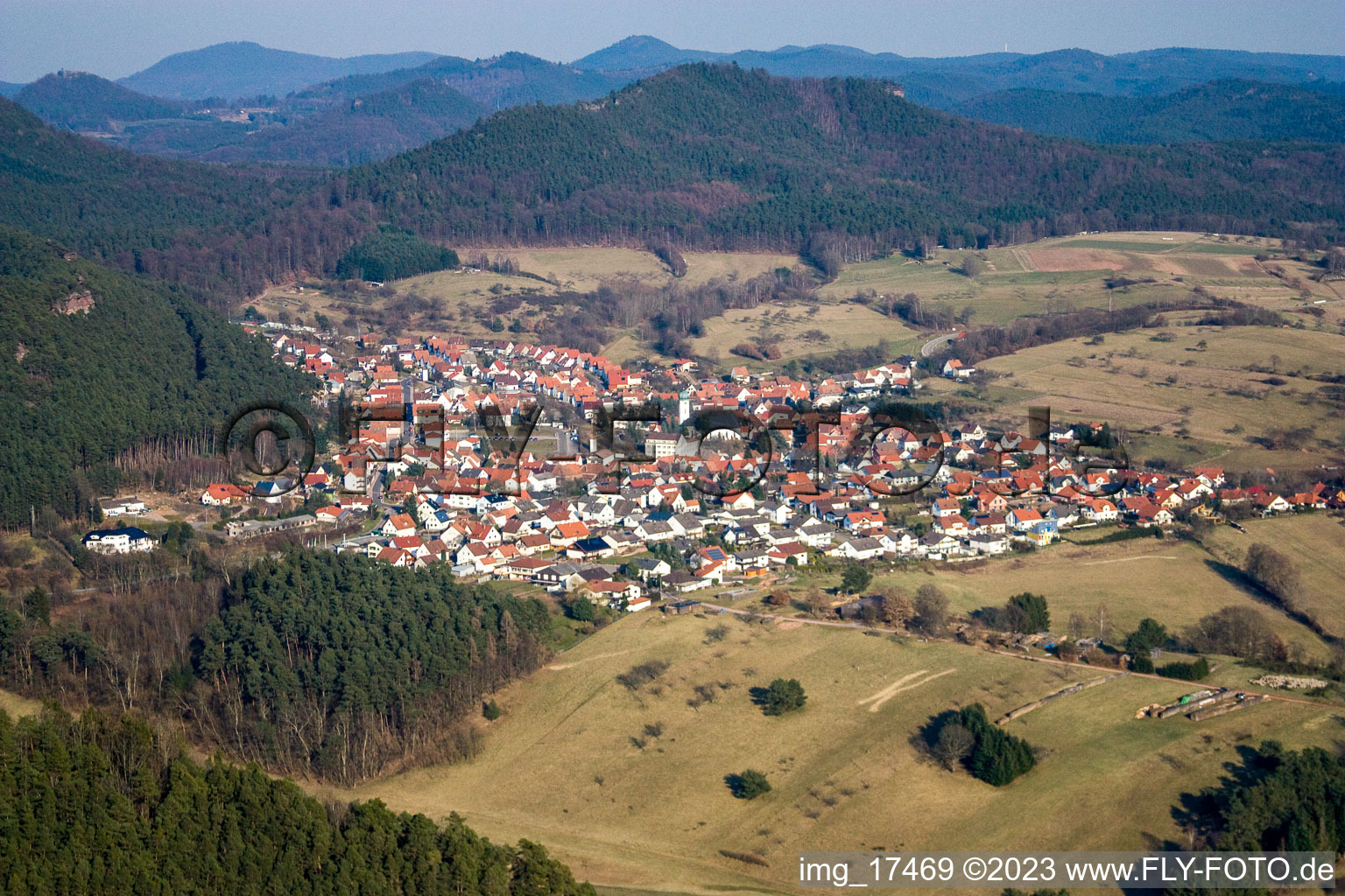 Schindhard im Bundesland Rheinland-Pfalz, Deutschland von oben gesehen