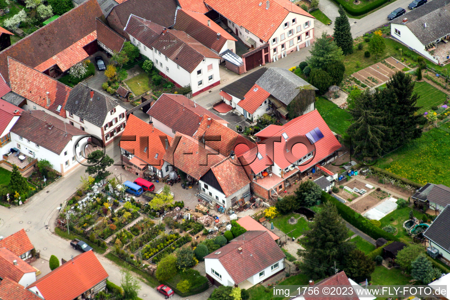 Oberhausen im Bundesland Rheinland-Pfalz, Deutschland von einer Drohne aus