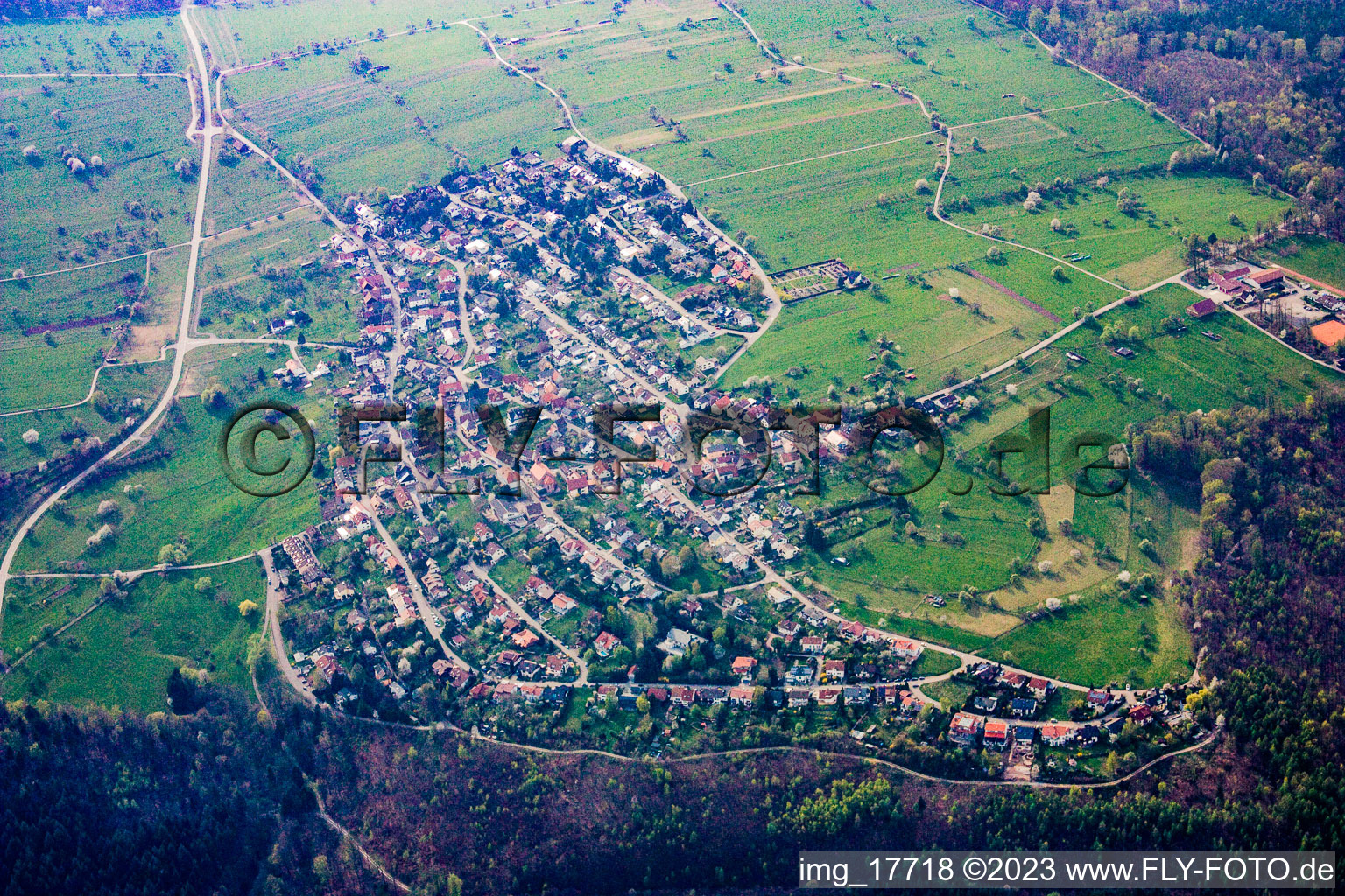 Luftbild von Pfaffenrot im Bundesland Baden-Württemberg, Deutschland
