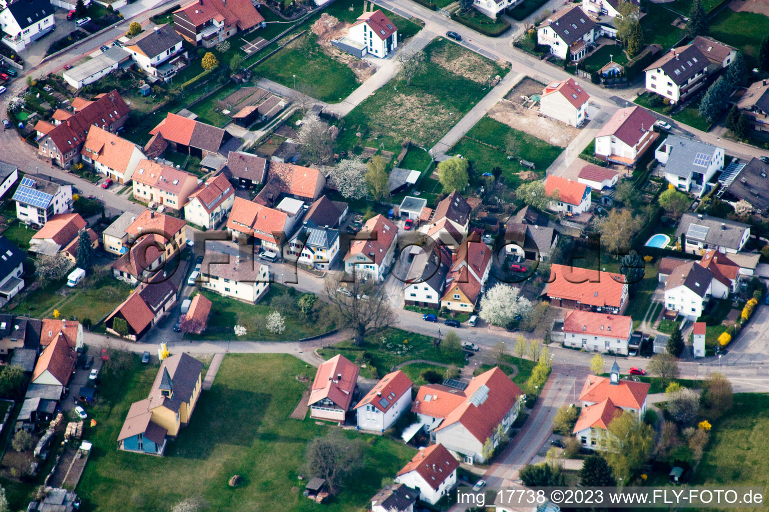 Ortsteil Schluttenbach in Ettlingen im Bundesland Baden-Württemberg, Deutschland von einer Drohne aus