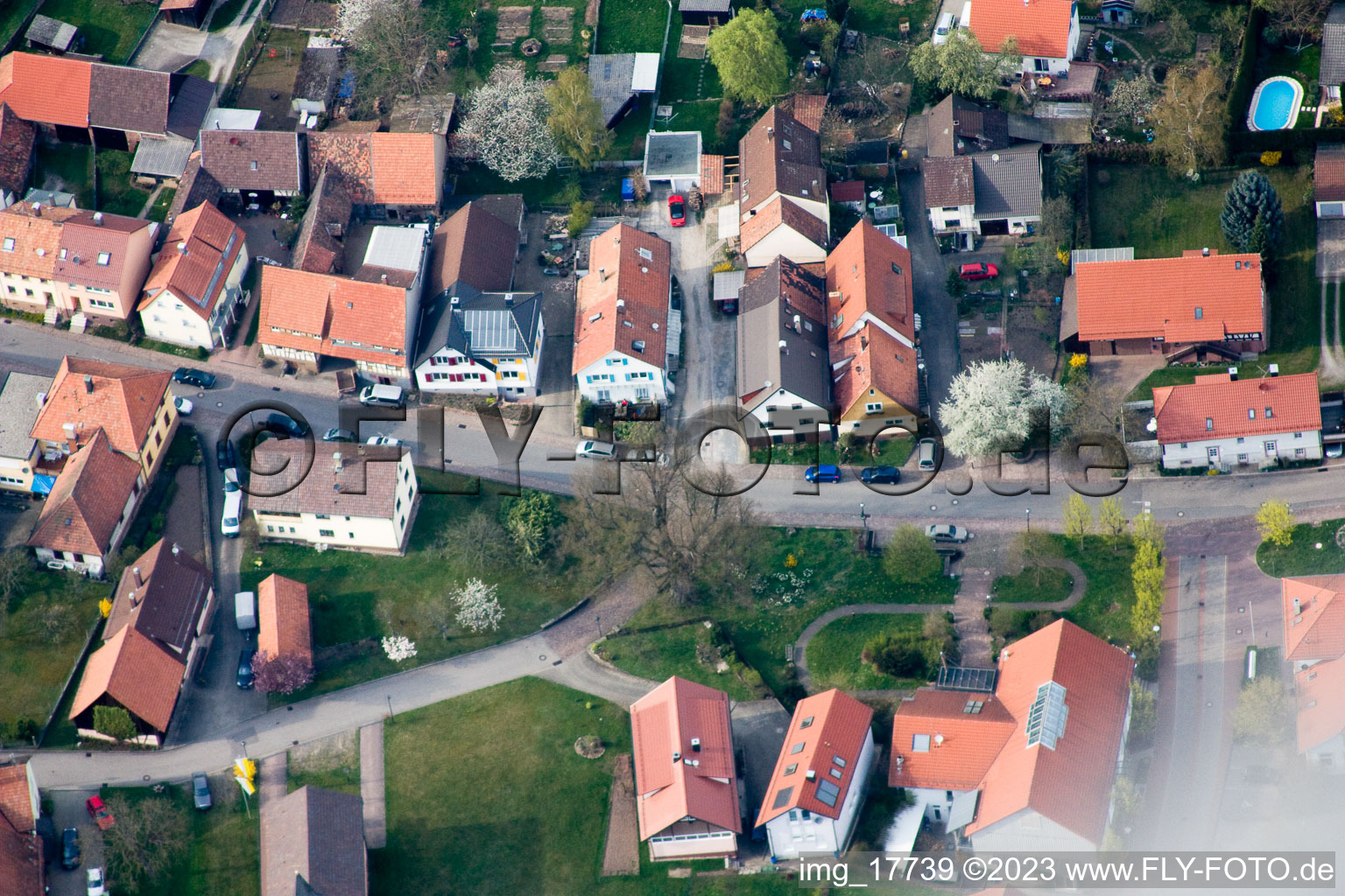 Luftbild von Ortsteil Schöllbronn in Ettlingen im Bundesland Baden-Württemberg, Deutschland