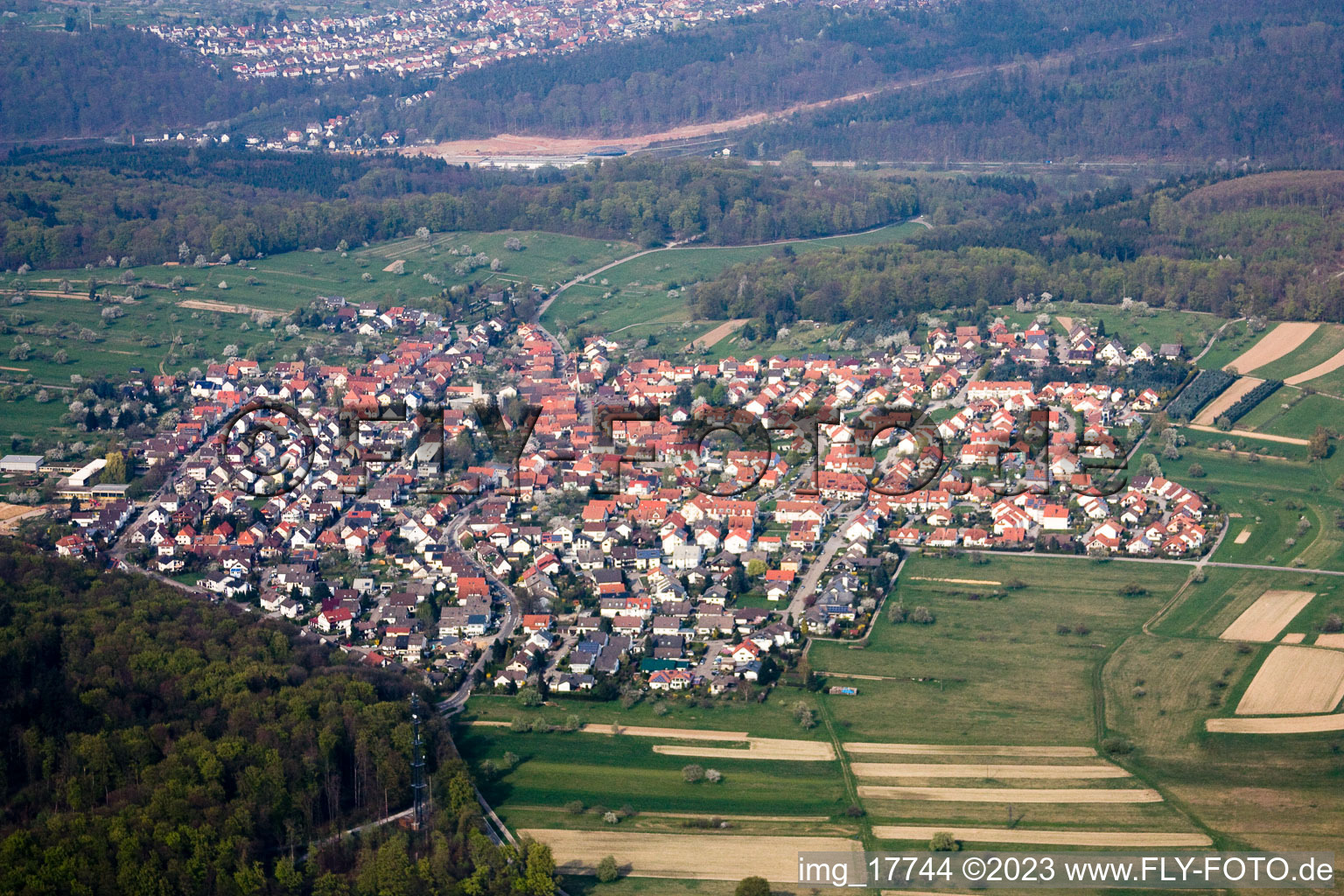 Ortsteil Schöllbronn in Ettlingen im Bundesland Baden-Württemberg, Deutschland von oben