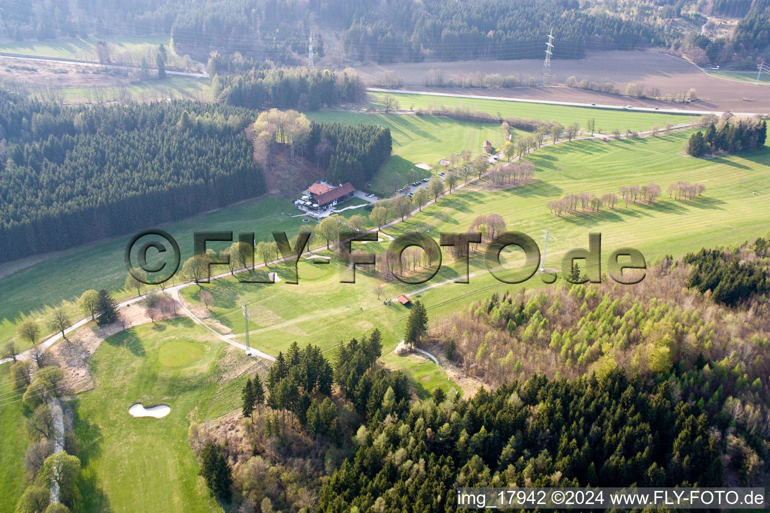 Gelände des Golfplatz Golf-Club Tutzing in Tutzing im Bundesland Bayern, Deutschland von oben
