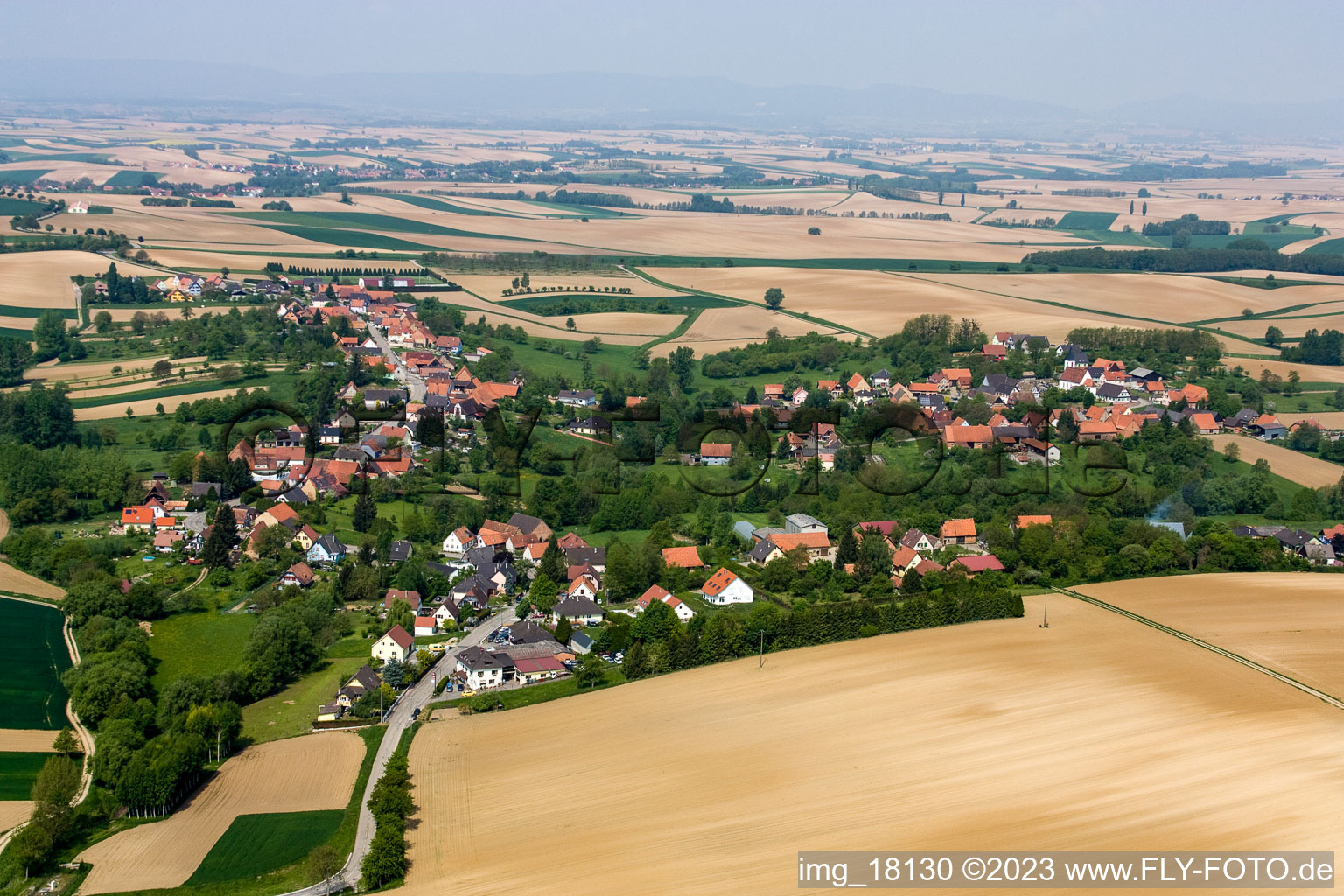 Luftbild von Eberbach-Seltz (Elsass) im Bundesland Bas-Rhin, Frankreich