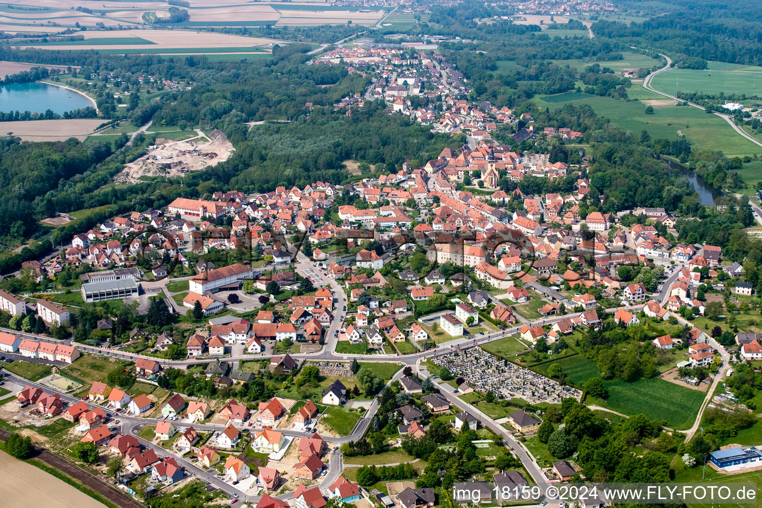 Lauterbourg (Elsass) im Bundesland Bas-Rhin, Frankreich von oben