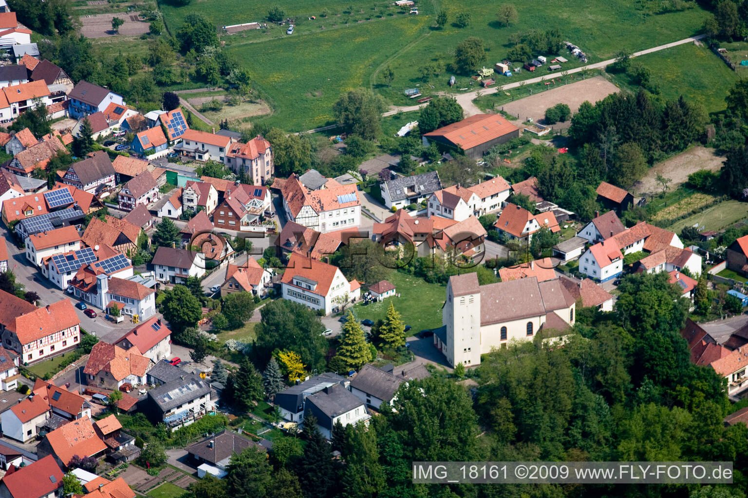 Lauterbourg (Elsass) im Bundesland Bas-Rhin, Frankreich von oben gesehen