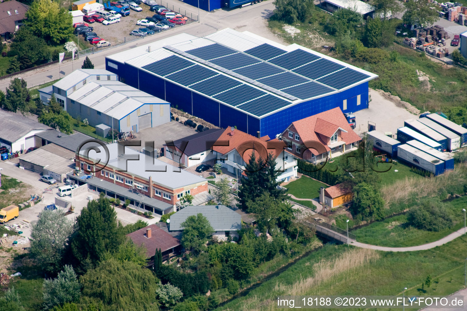 Luftbild von Hagenbach, Industriegebiet im Bundesland Rheinland-Pfalz, Deutschland