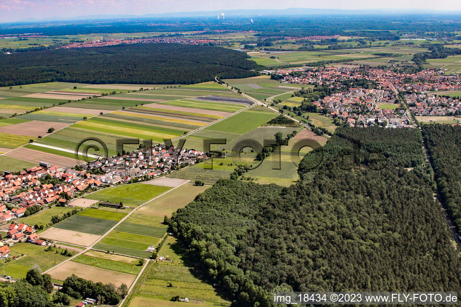 Hatzenbühl im Bundesland Rheinland-Pfalz, Deutschland vom Flugzeug aus