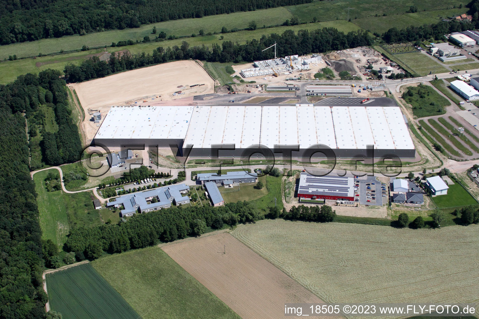 Minderslachen, Zufall Logistik-Center in Kandel im Bundesland Rheinland-Pfalz, Deutschland aus der Luft