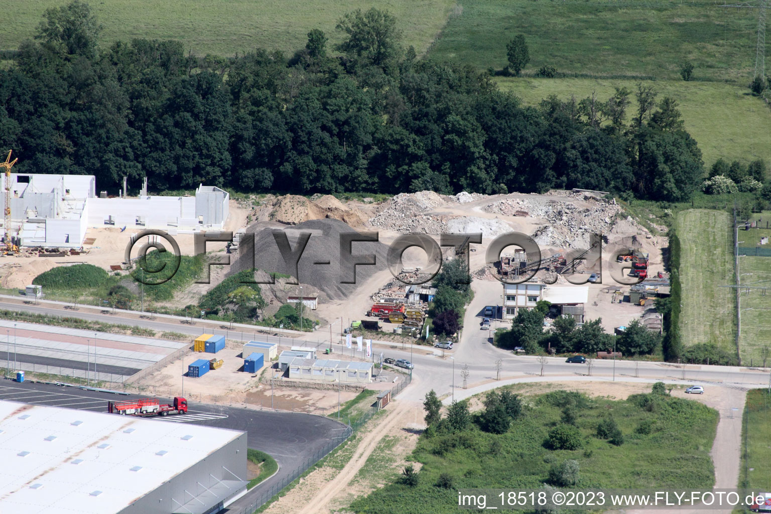 Minderslachen, Zufall Logistik-Center in Kandel im Bundesland Rheinland-Pfalz, Deutschland vom Flugzeug aus