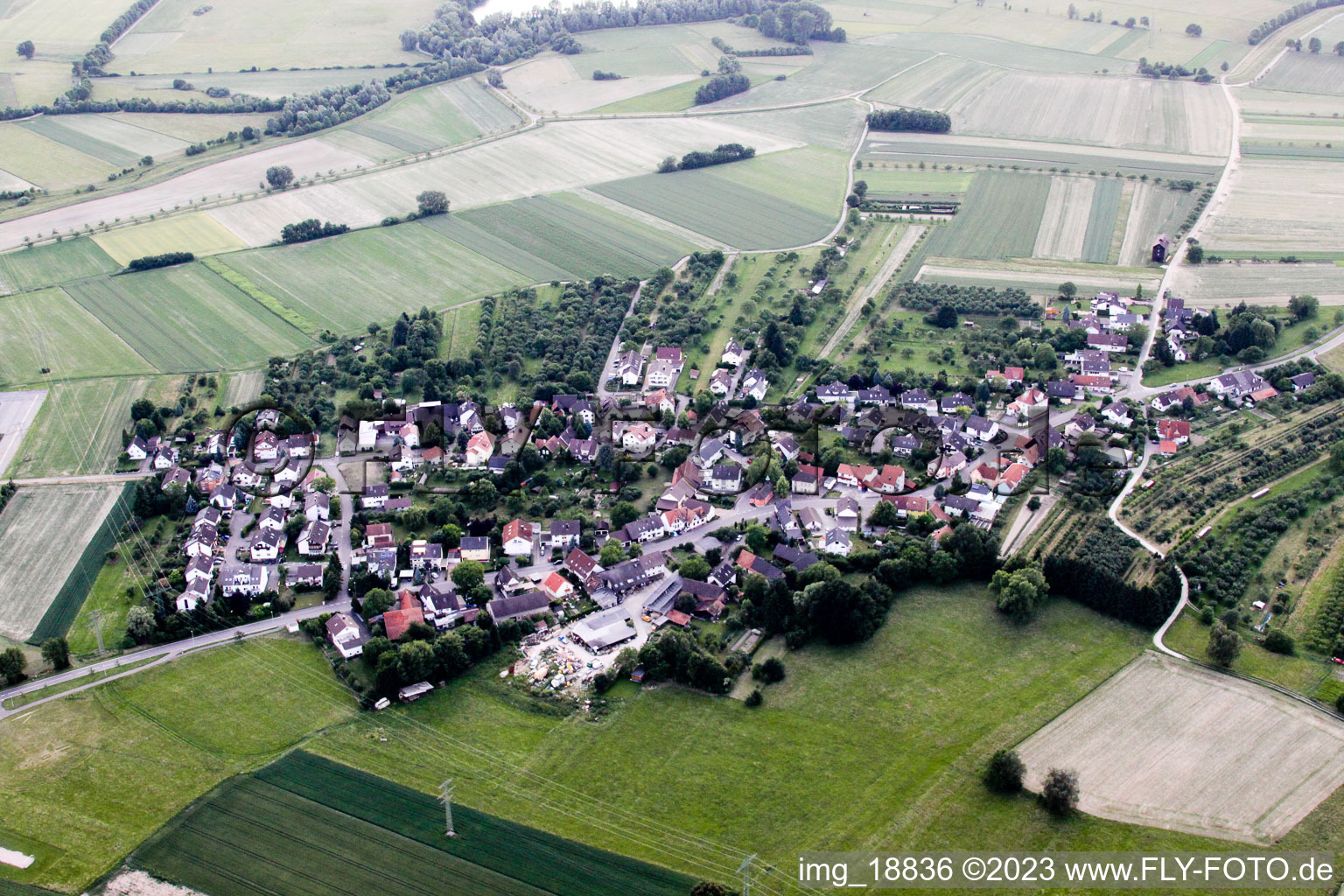 Luftaufnahme von Ortsteil Oberweier in Bühl im Bundesland Baden-Württemberg, Deutschland