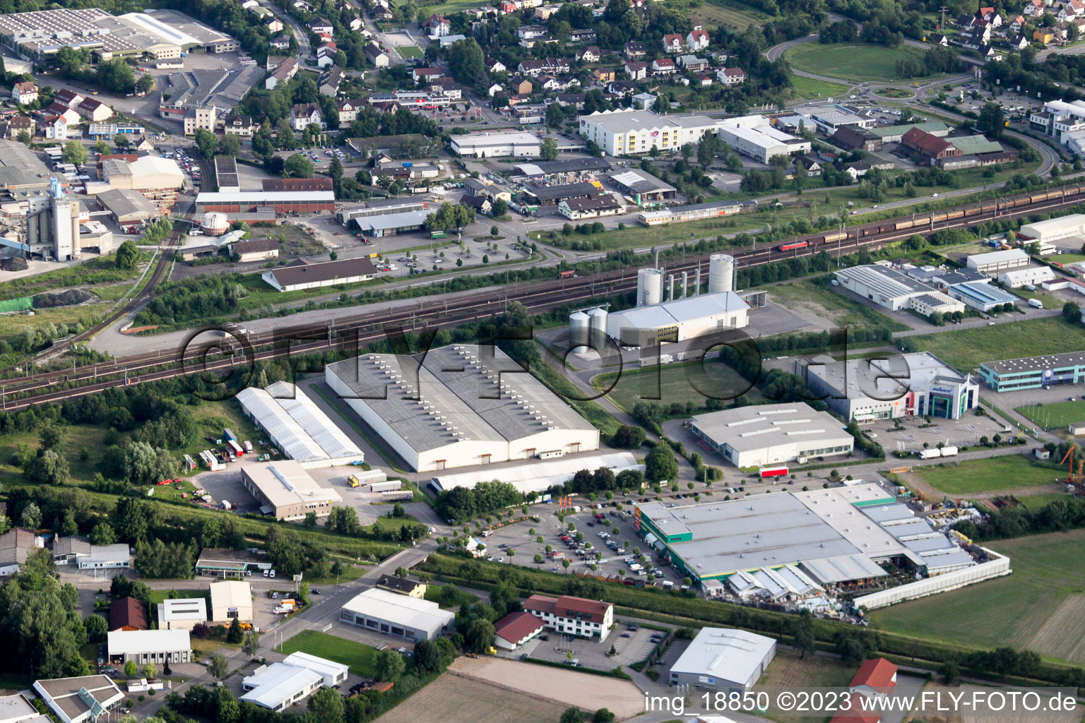 Industriegebiet Franz-John-Straße in Achern im Bundesland Baden-Württemberg, Deutschland
