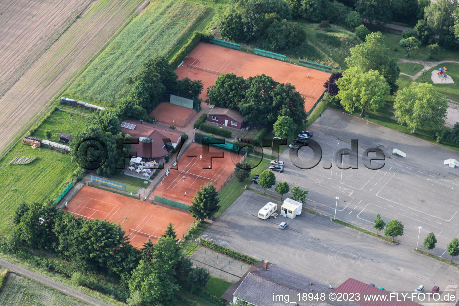 Urloffen, Tennis in Appenweier im Bundesland Baden-Württemberg, Deutschland