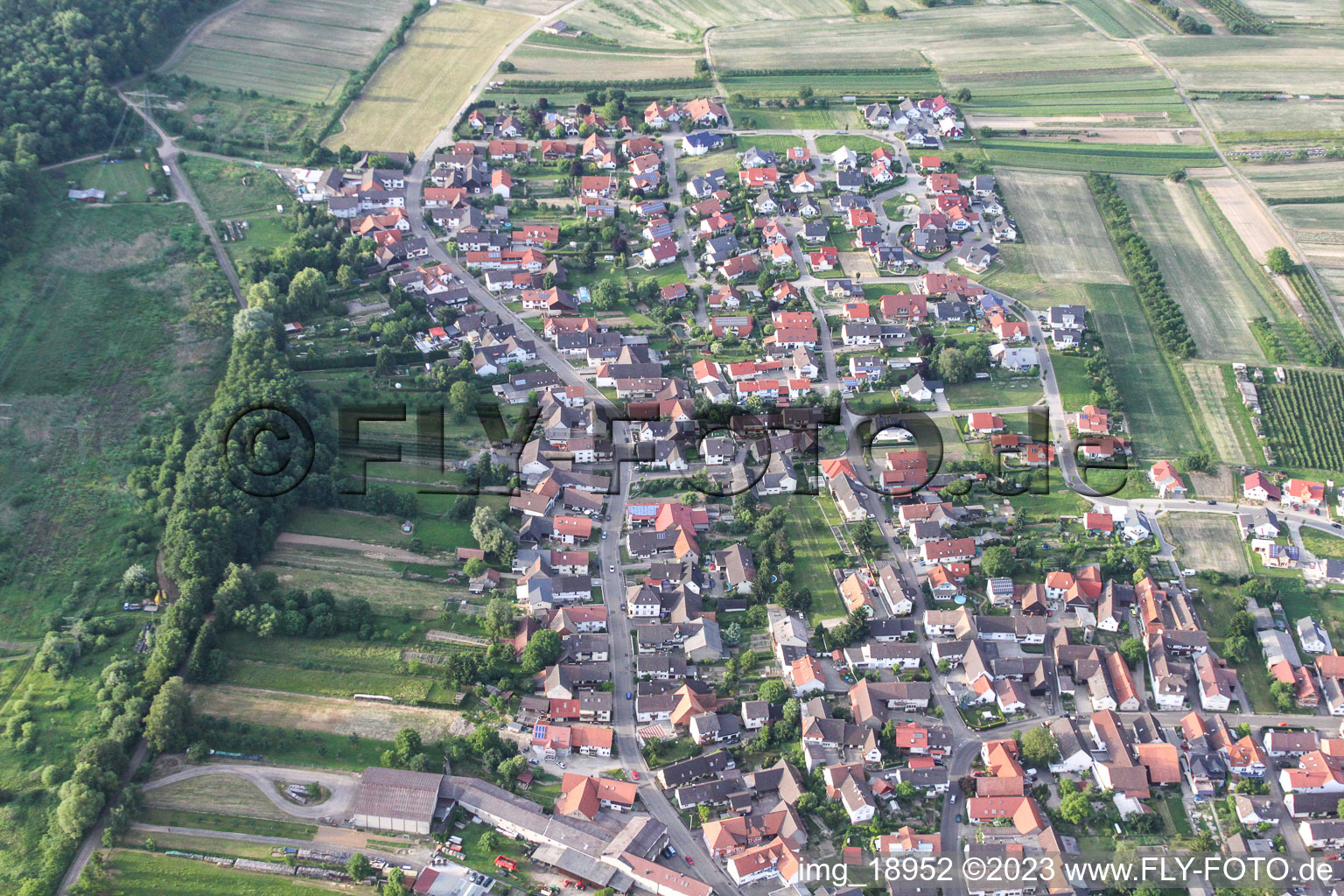 Luftbild von Mattenstr im Ortsteil Urloffen in Appenweier im Bundesland Baden-Württemberg, Deutschland