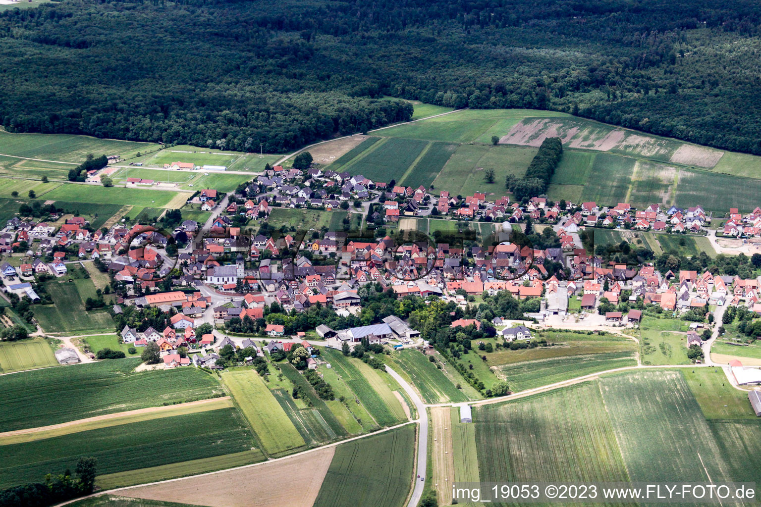Luftbild von Niederlauterbach (Elsass) im Bundesland Bas-Rhin, Frankreich