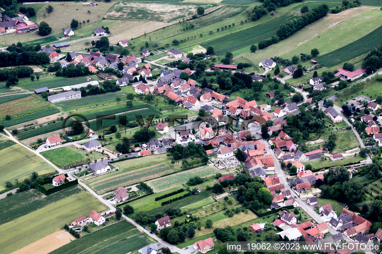 Wintzenbach im Bundesland Bas-Rhin, Frankreich aus der Vogelperspektive