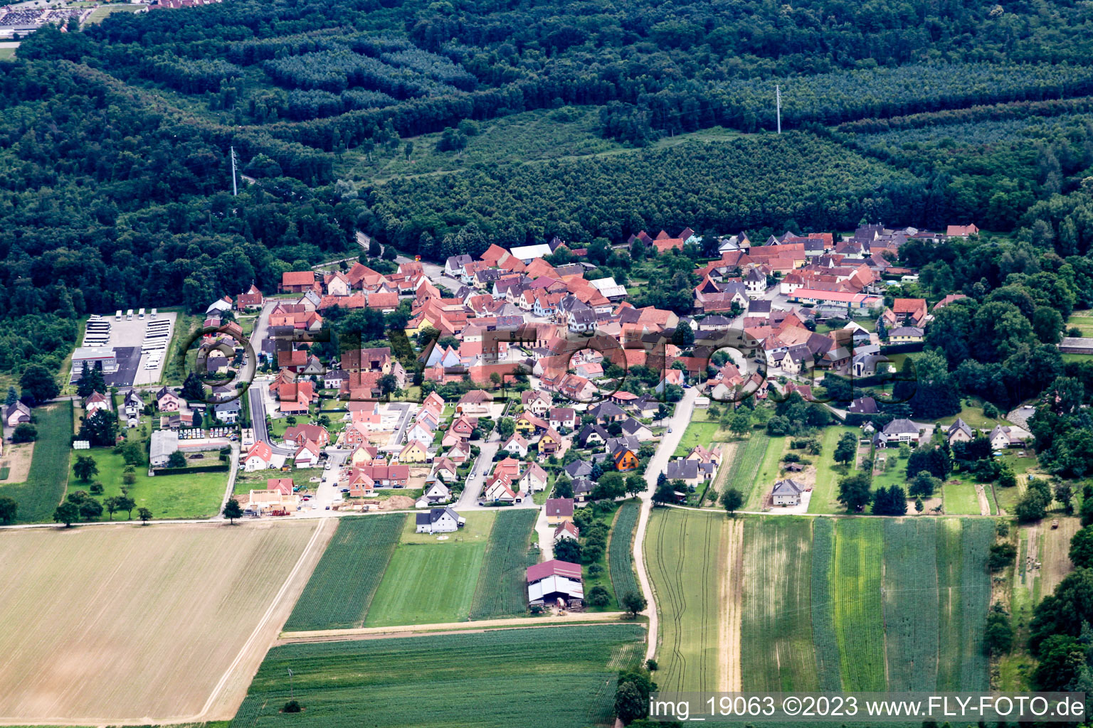Schaffhouse-près-Seltz im Bundesland Bas-Rhin, Frankreich von oben