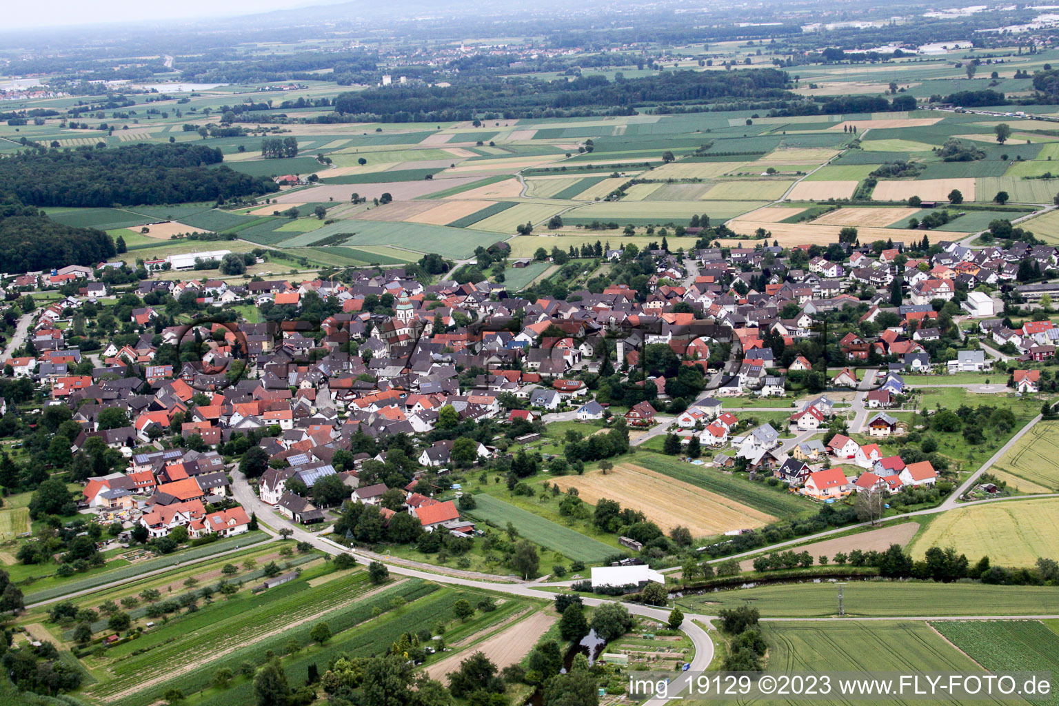 Luftbild von Ortsteil Wagshurst in Achern im Bundesland Baden-Württemberg, Deutschland