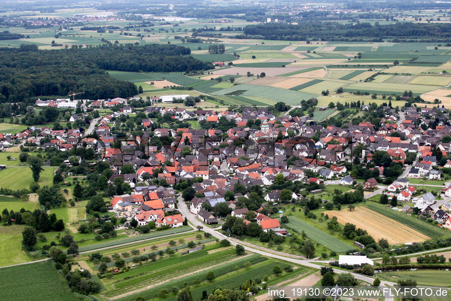 Luftaufnahme von Ortsteil Wagshurst in Achern im Bundesland Baden-Württemberg, Deutschland