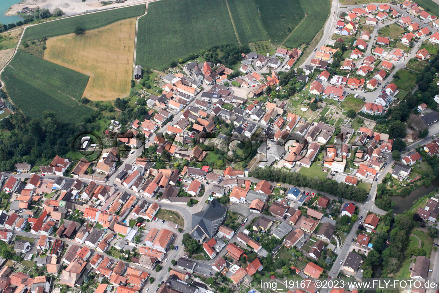 Drohnenbild von Leimersheim im Bundesland Rheinland-Pfalz, Deutschland