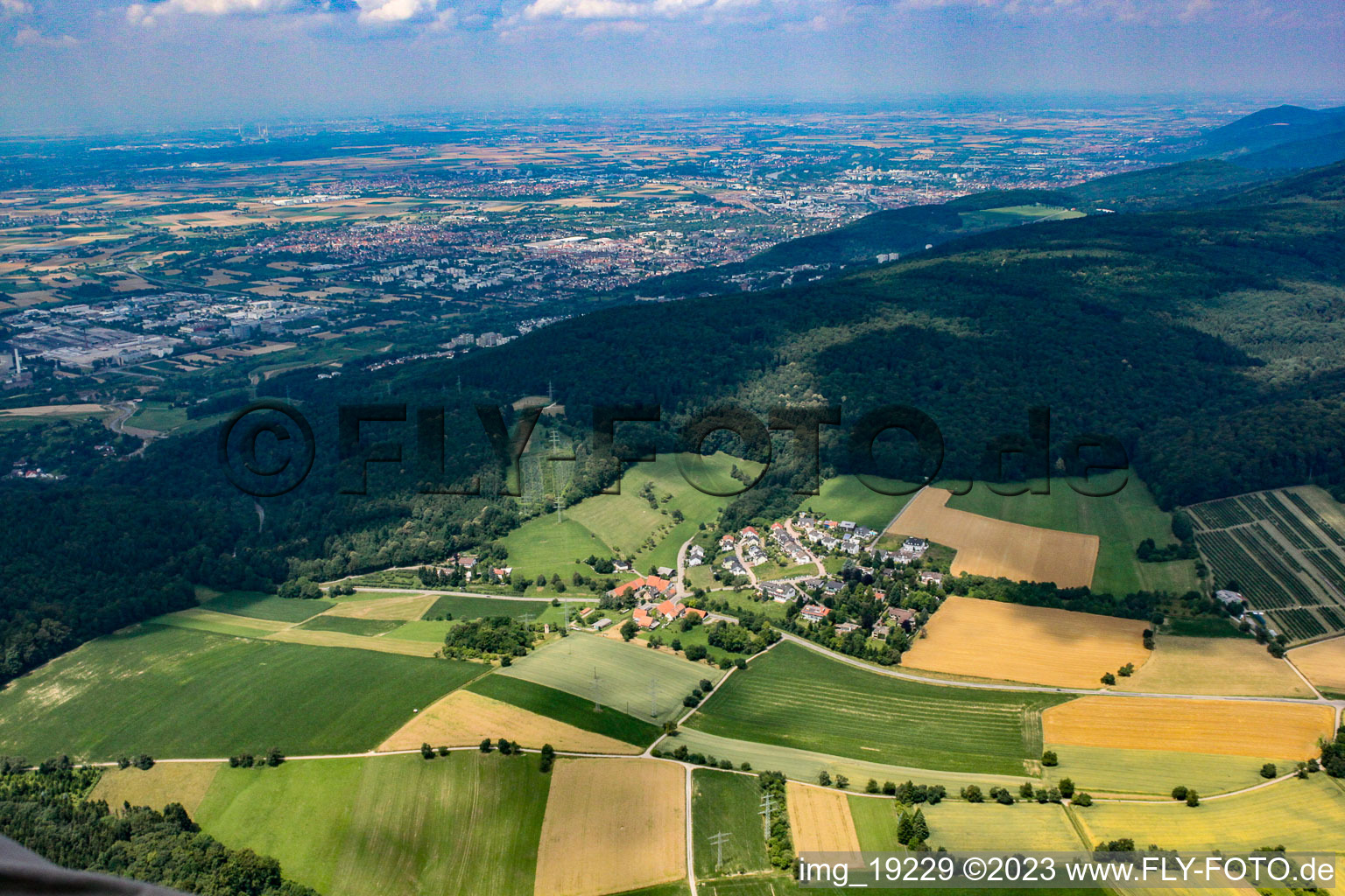 Schrägluftbild von Lingental im Bundesland Baden-Württemberg, Deutschland