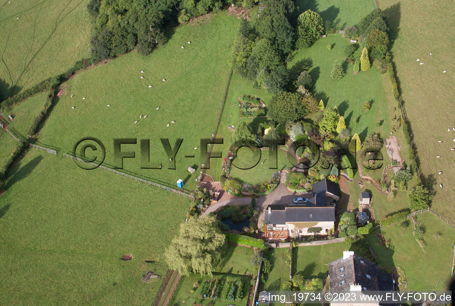 Luftbild von Denbury im Bundesland England, Großbritanien