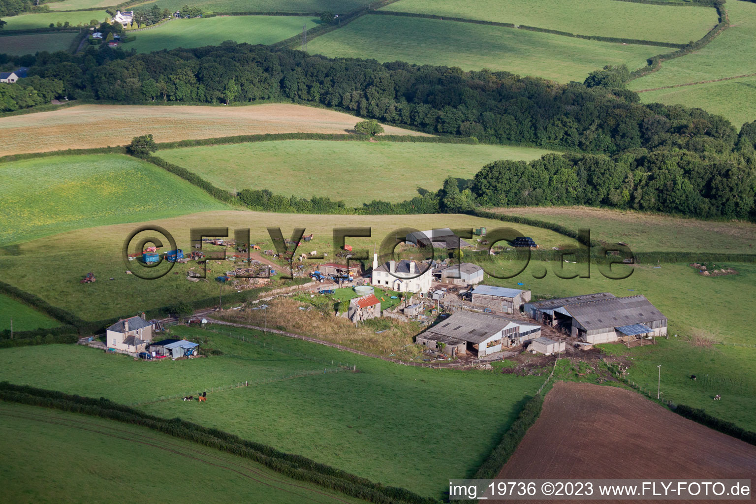 Luftaufnahme von Denbury im Bundesland England, Großbritanien