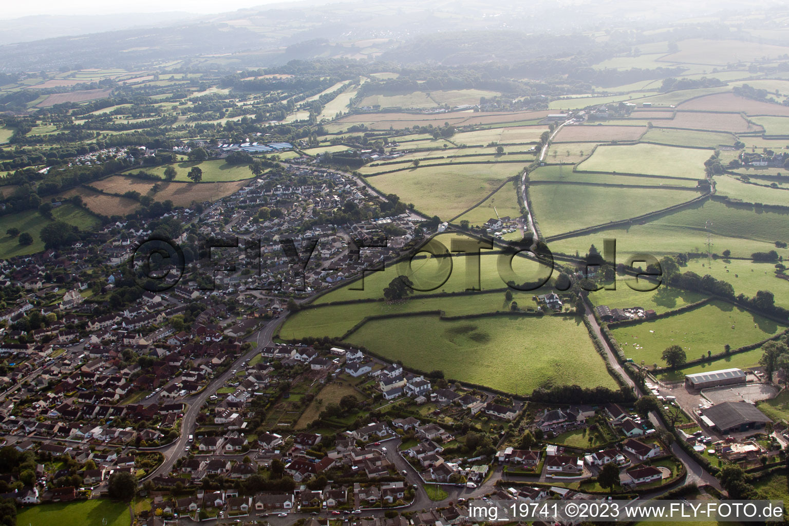 Luftbild von Ipplepen im Bundesland England, Großbritanien