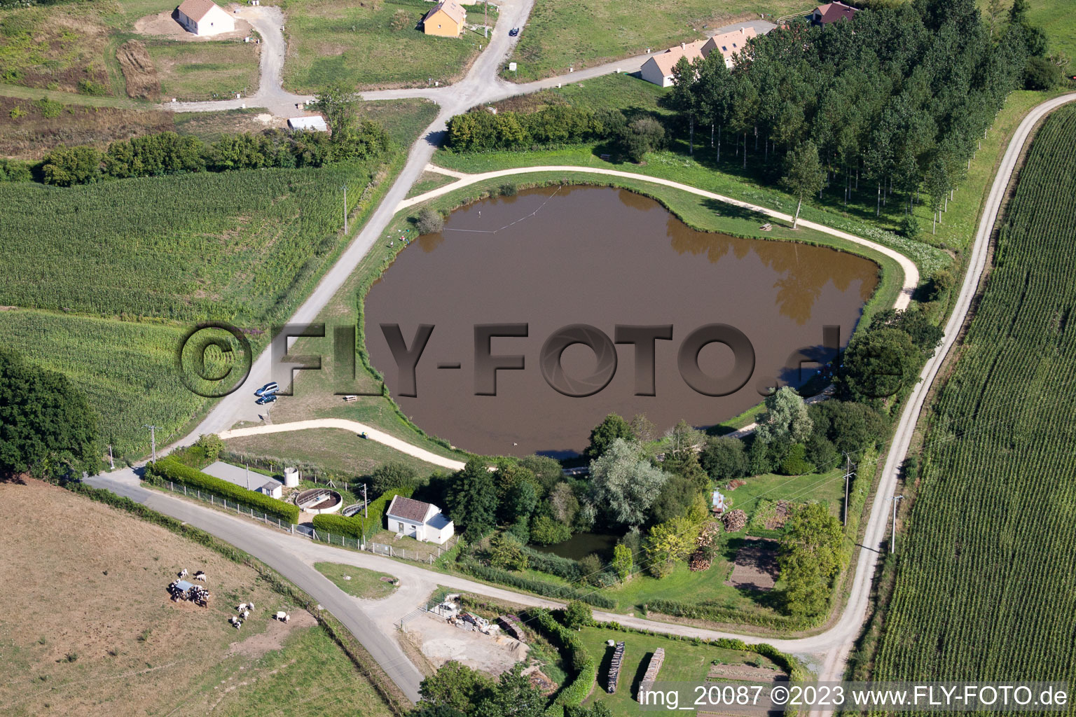 Lamnay im Bundesland Sarthe, Frankreich aus der Luft
