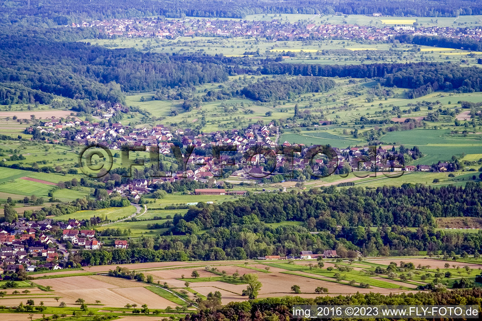 Ortsteil Ottenhausen in Straubenhardt im Bundesland Baden-Württemberg, Deutschland von oben