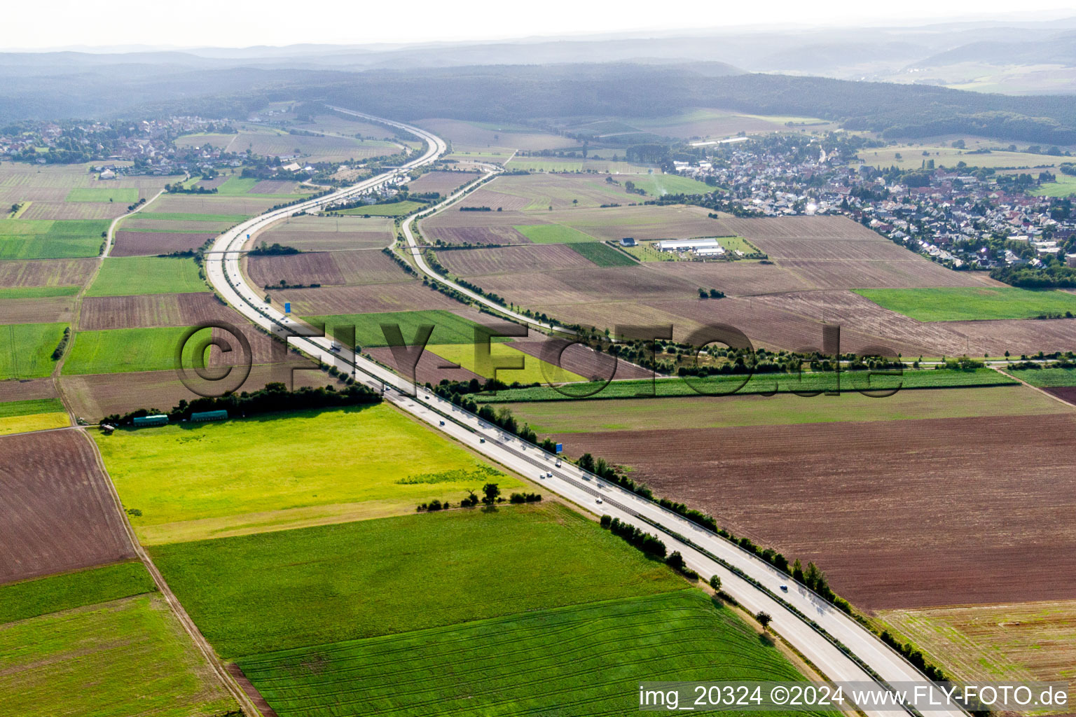 Autobahn- Streckenverlauf der BAB A6 in Hettenleidelheim im Bundesland Rheinland-Pfalz, Deutschland